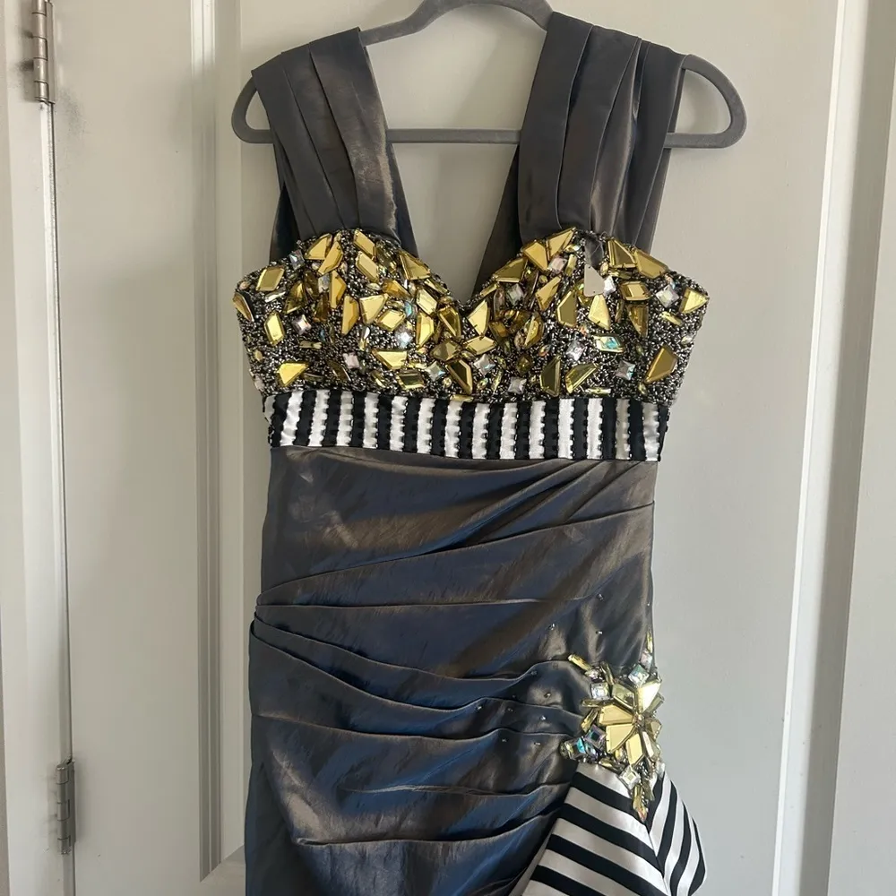 Tony Bowls Gala Dress Ball Gown Size 10 - Image 3