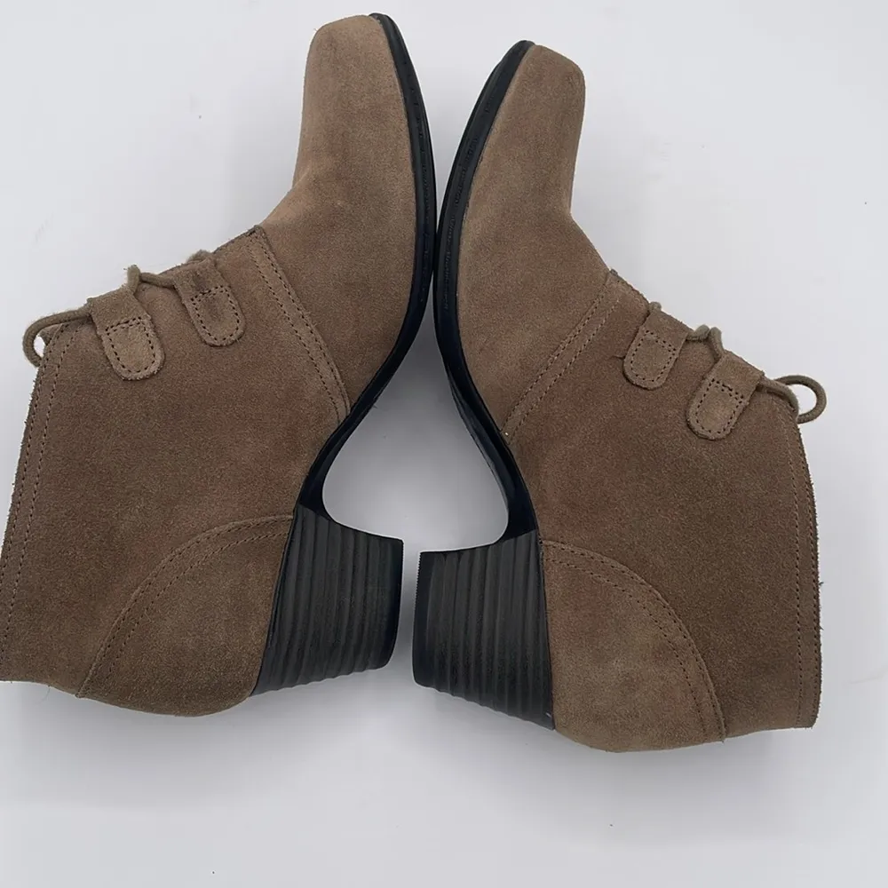 Clarks Women’s Valarie 2 Code Suede Block Heel Ankle Booties Brown Olive Size 8M - Image 5