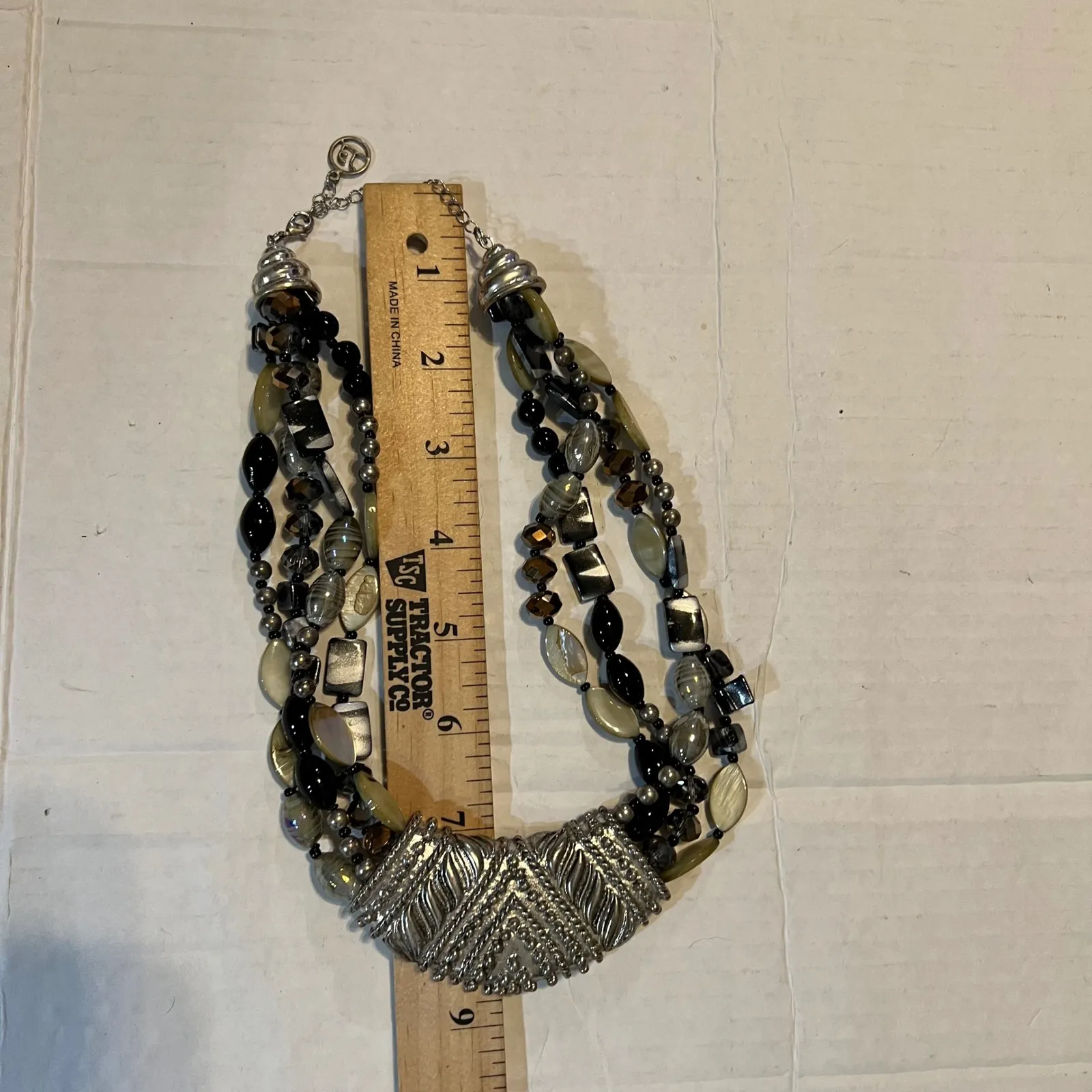 EL ERICA LYONS Statement Beaded Multistrand Necklace Chunky Silver Tone Pendant Black - Image 3