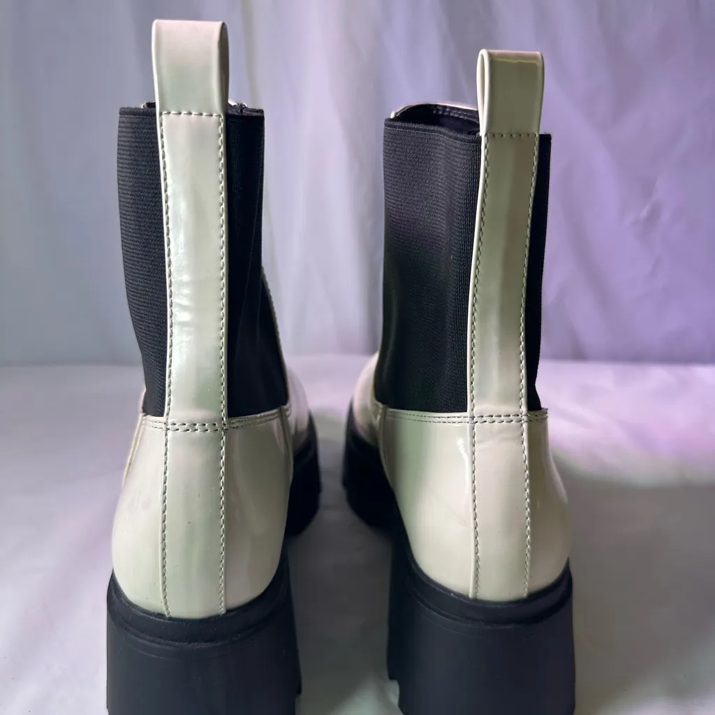 Open Edit Elegant Two-Tone Ankle Boots - Image 9