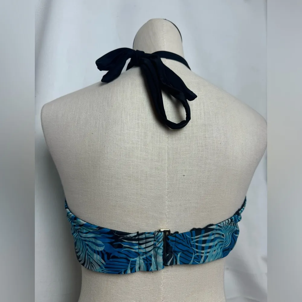 Women’s Tropical Blue Halter tie around the neck swim Top NWT 1X - Image 5