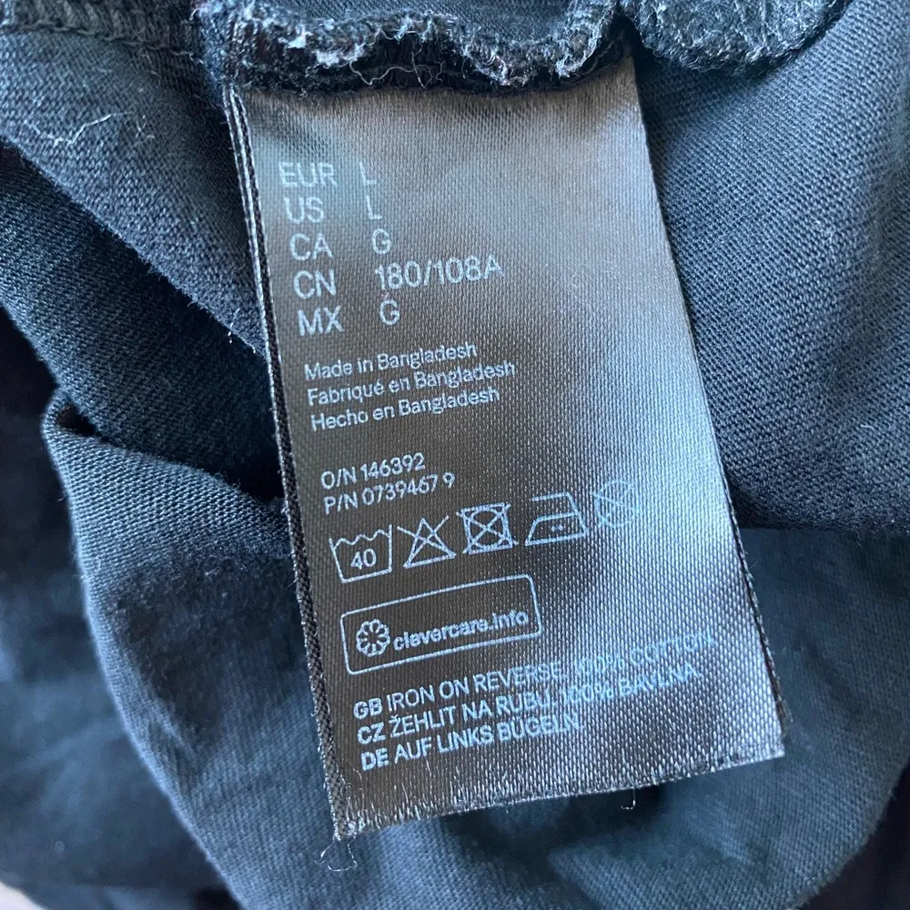 ACDC h&m shirt - Image 2