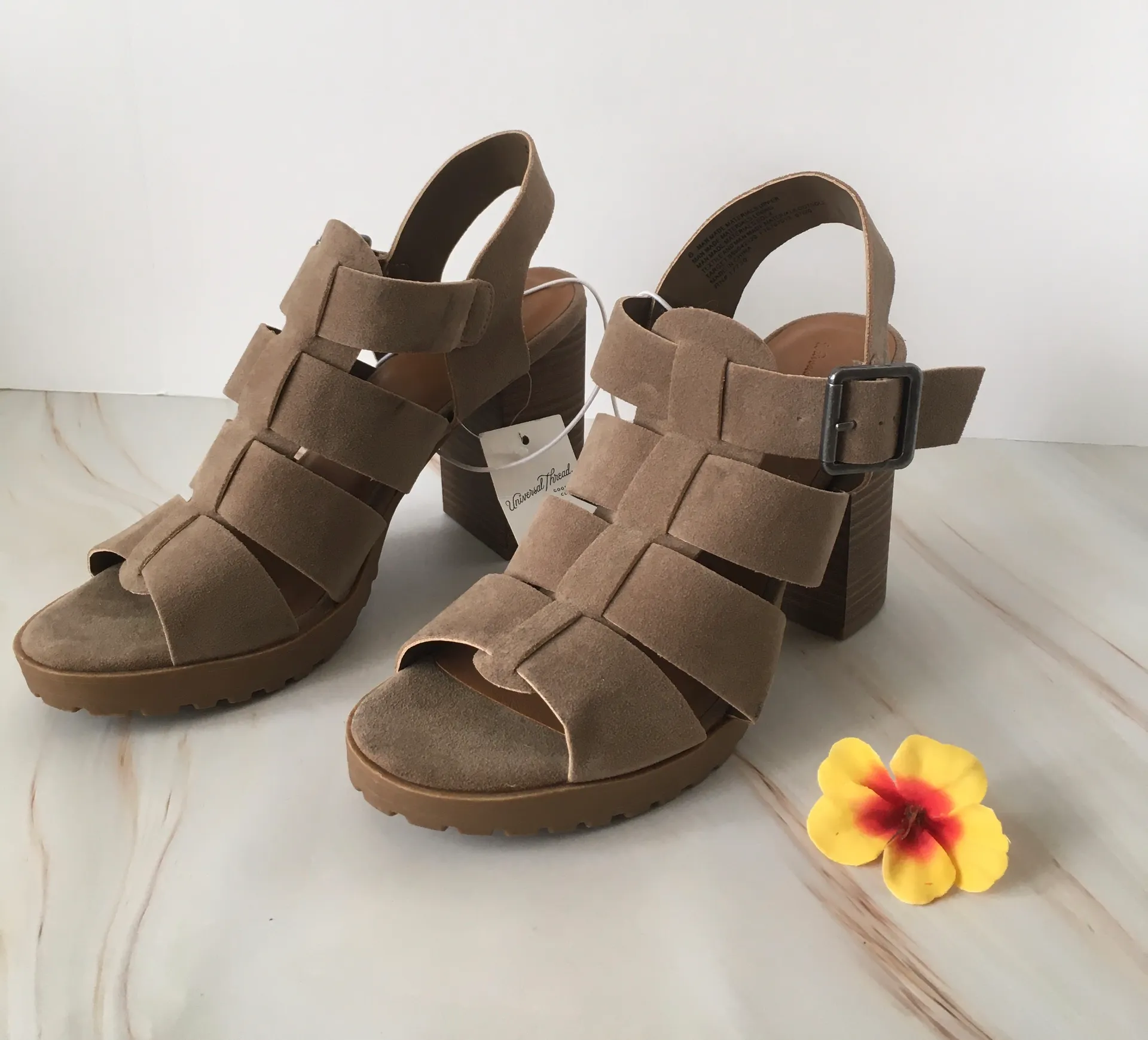 Taupe Heels, Size 8 Tan - Image 3