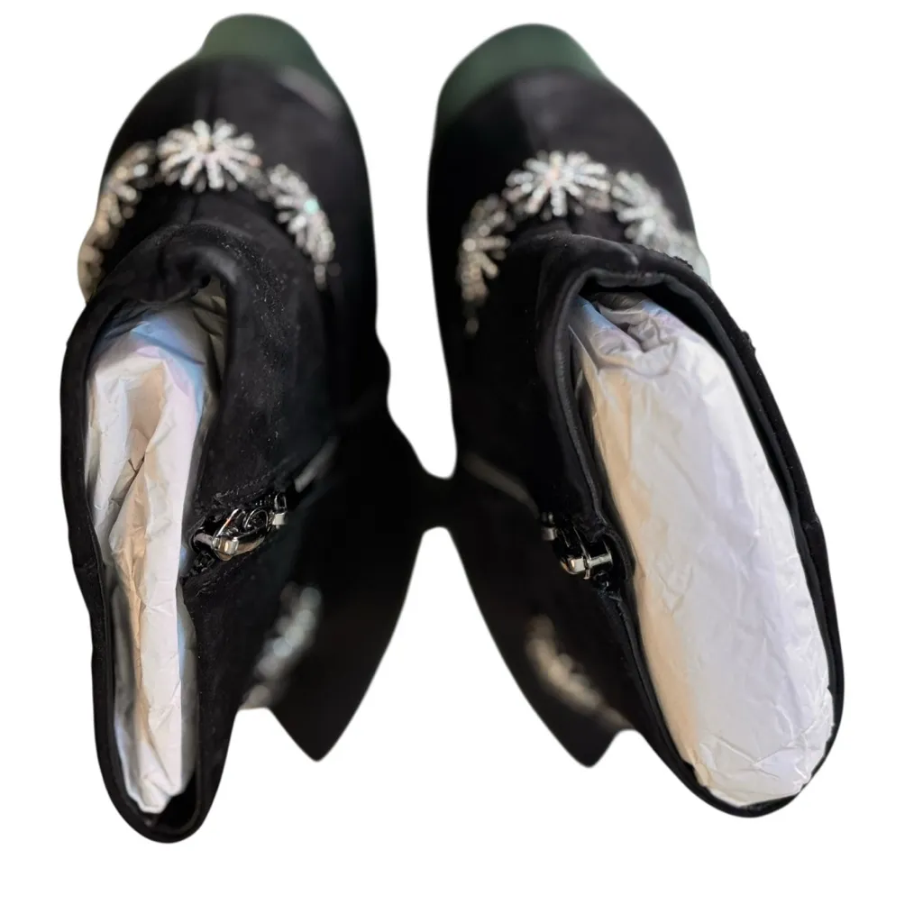 Schutz Black Suede Star Ankle Boots Block Heel Leather Sole 8.5B NWOT with FLAW - Image 9