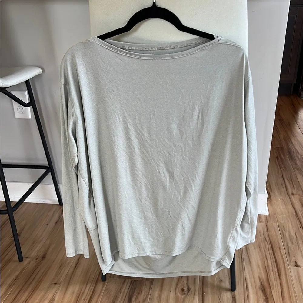 Lululemon Back in Action Long Sleeve - Image 3