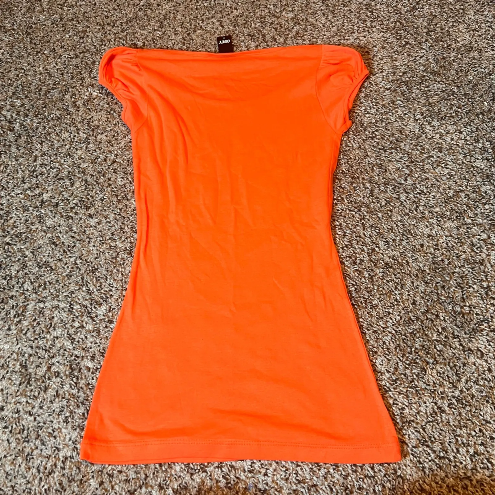 OBEY Graphic T Shirt Top Orange Gold Print Puff Sleeve Medium Womens‎ - Image 5