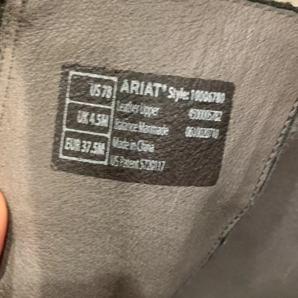 Ariat black leather/suede riding boots size 7 - Image 8