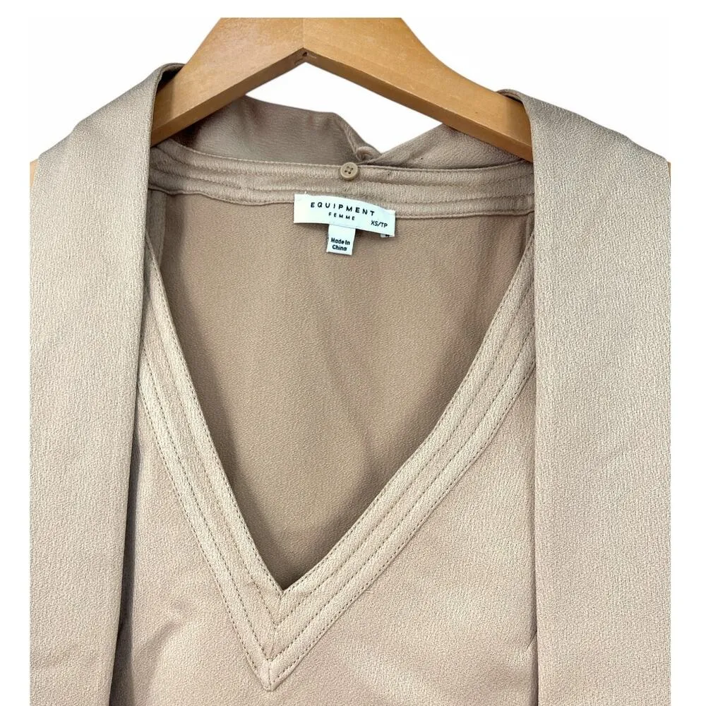 Equipment Femme | XS | Aylee Scarf & Tank Top Sleeveless in Sesame Color Satin - Image 3