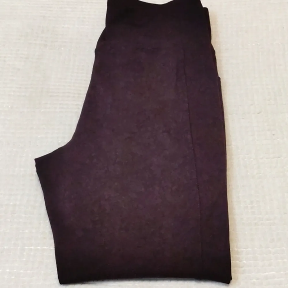 Women' Member's Club Sam's Club Purple Textured Leggings Size XL GUC #3334 - Image 4