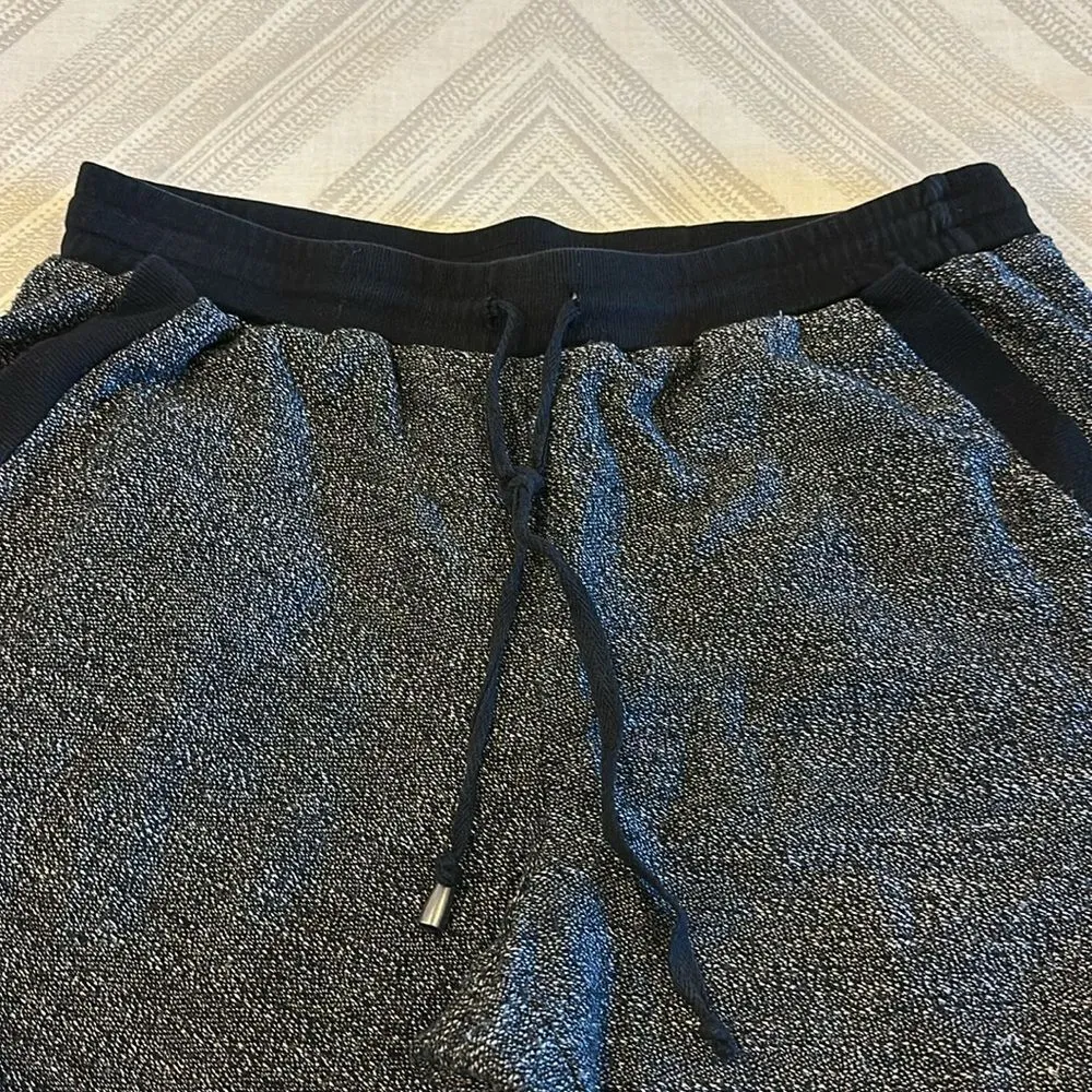 Splendid Women’s Black Heather Zipper Bottom Joggers - Size L - Image 4