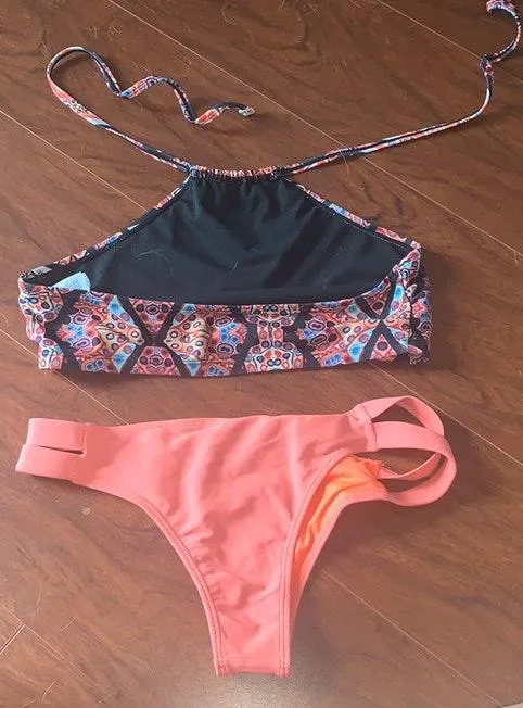 Halter Bikini - Image 3