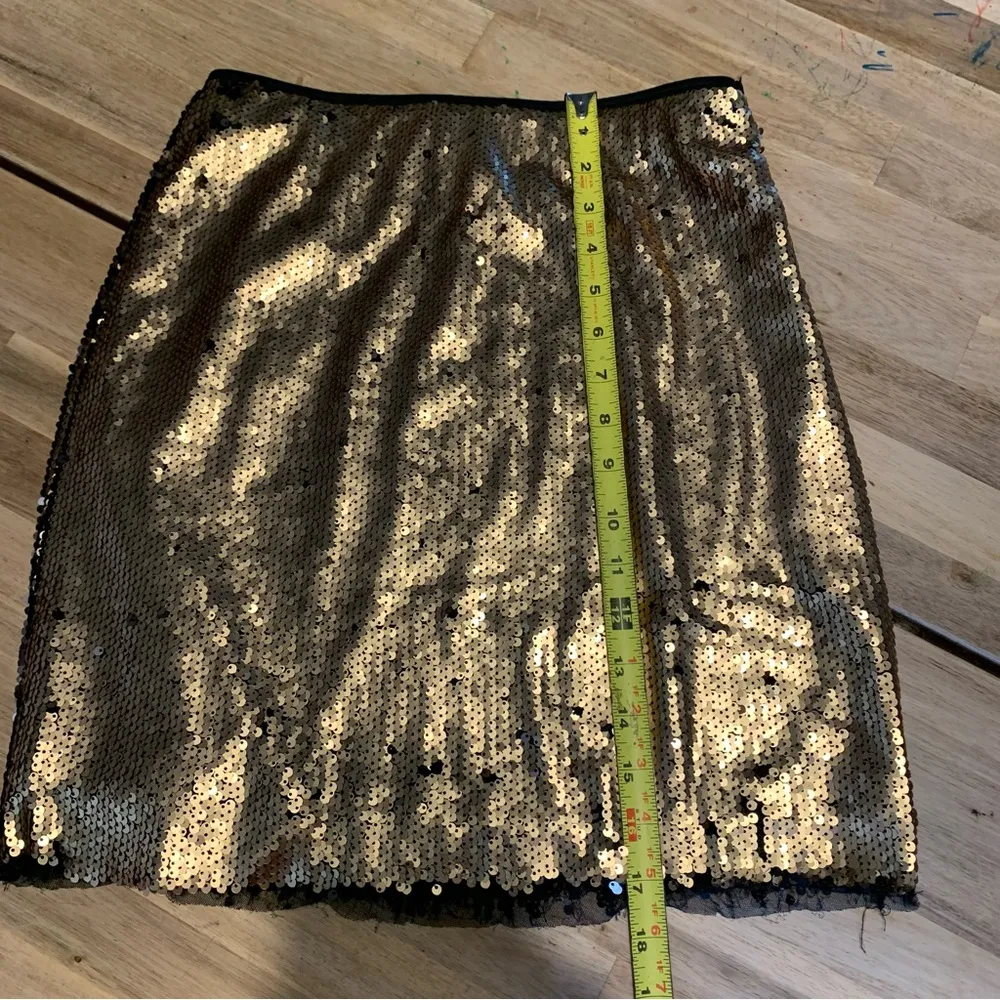 NWT Romeo & Juliet Couture Gold Sequin Skirt S - Image 5