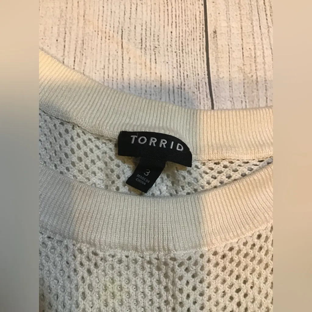 Torrid woman sheer hollow out Long sleeve pullover sweater size 3xl - Image 5