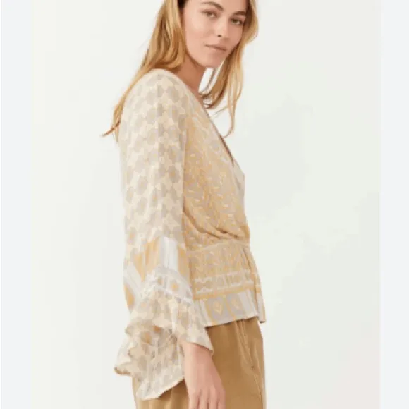 Free People Yellow and Cream Blouse - Image 3