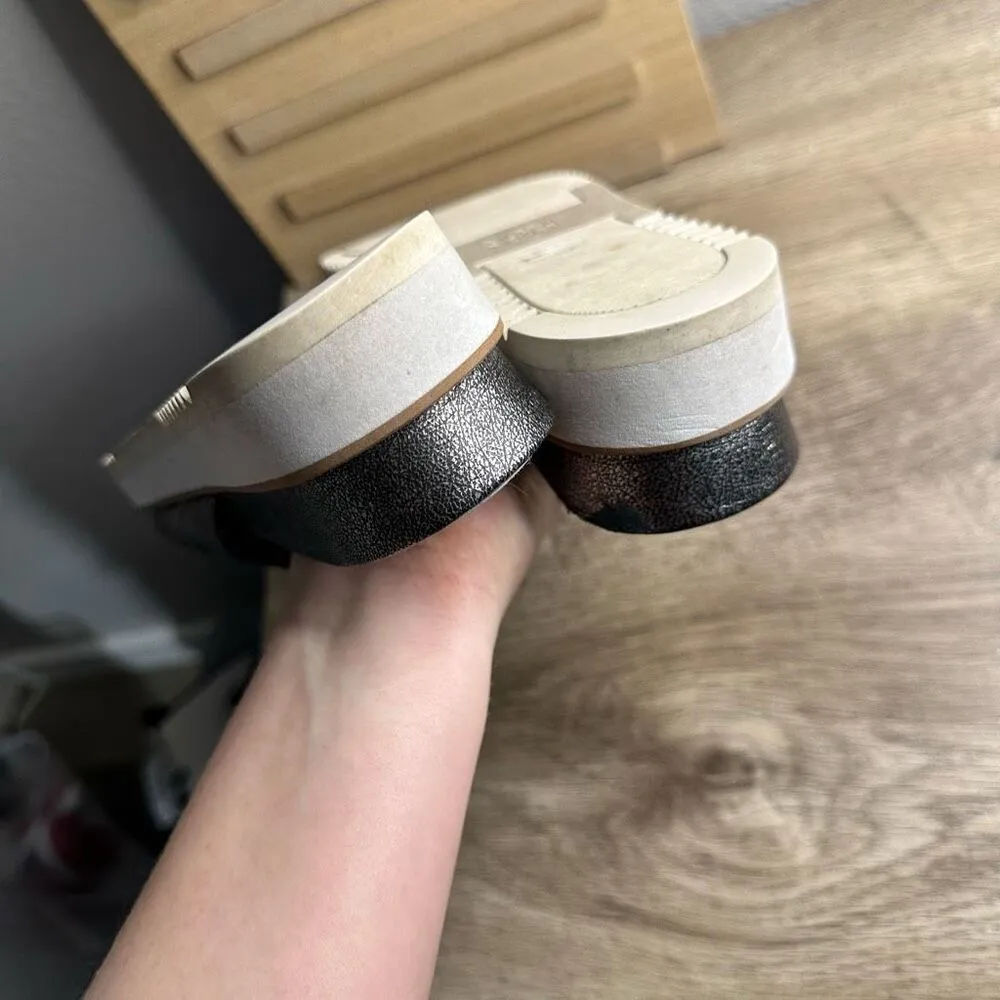 Eileen Fisher Women’s 7 Touch Silver Platform Sandals - Image 5