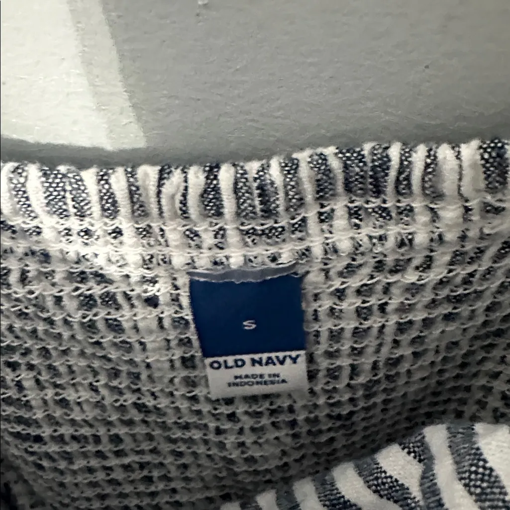 Old Navy Striped Tie-Strap Sundress - Image 3