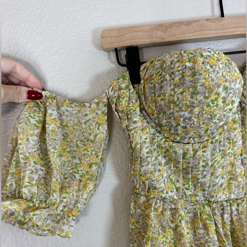 ASTR The Label Yellow Multi Floral Off The Shoulder Two Tier Mini Dress XS - Image 7