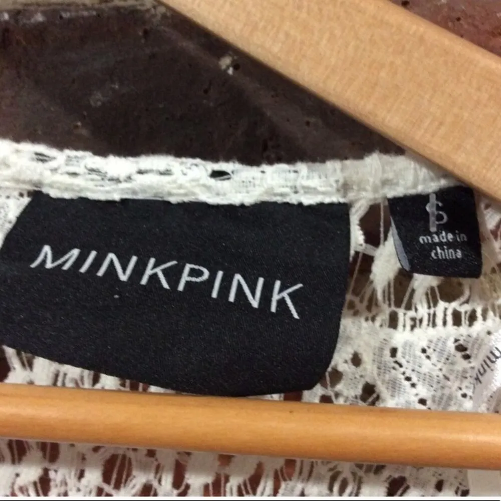MINKPINK Lace Cropped Top Sz S - Image 6