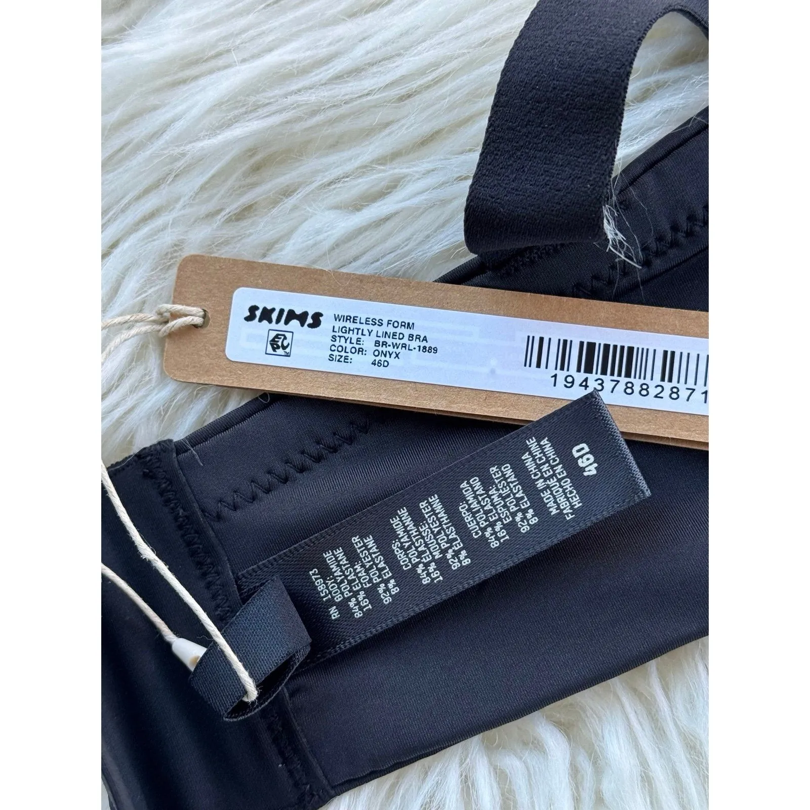 Skims Wireless Form Lightly Lined Bra Onyx Size 46D - Image 7