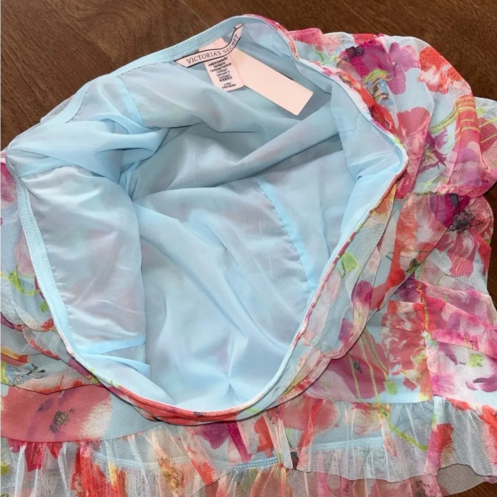 VICTORIA'S SECRET Ruched Mini Skirt (L)! - Image 5