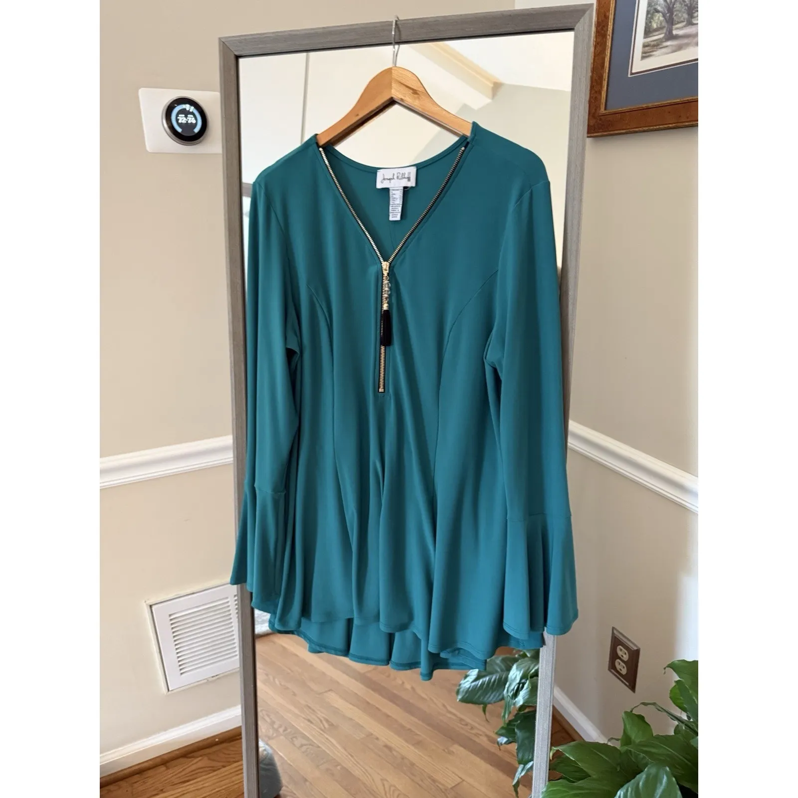 Joseph Ribkoff Greenery V-Neck Pleated Satin Peplum Top 251037 Size 18 - Image 2