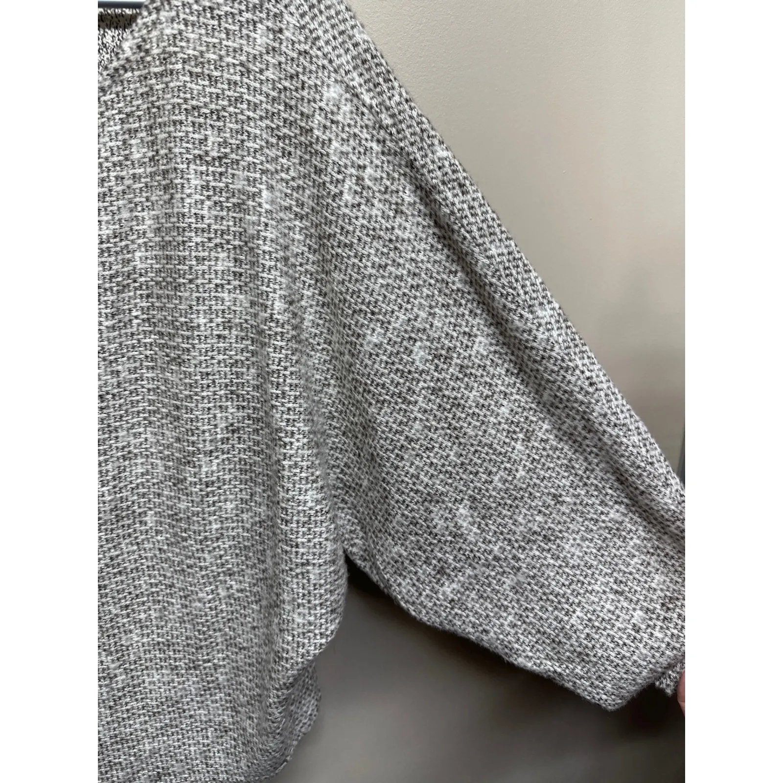 Sadie Sage Knit Sweater Women M Long Sleeve Textured Pullover Relaxed Fit Gray Size M - Image 3