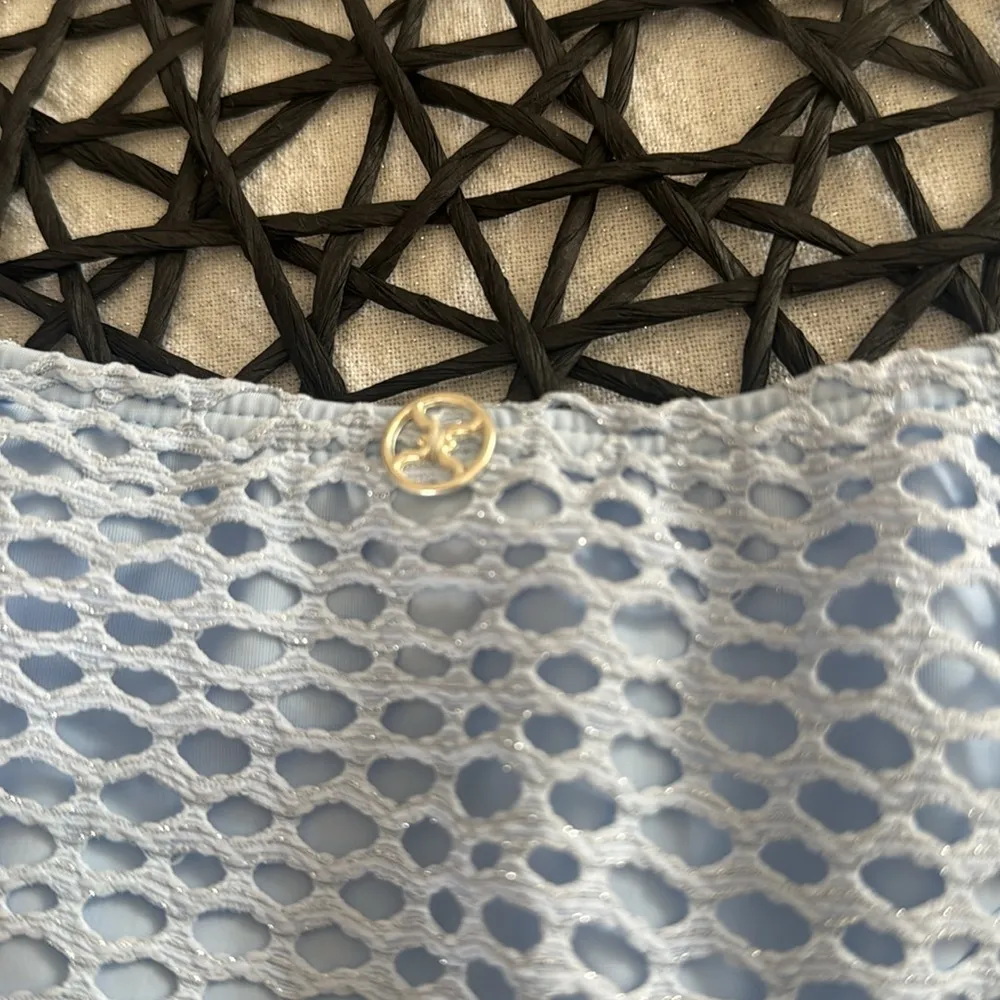 VIX Mesh Basic Bottom, Size Medium, $86 Blue - Image 9