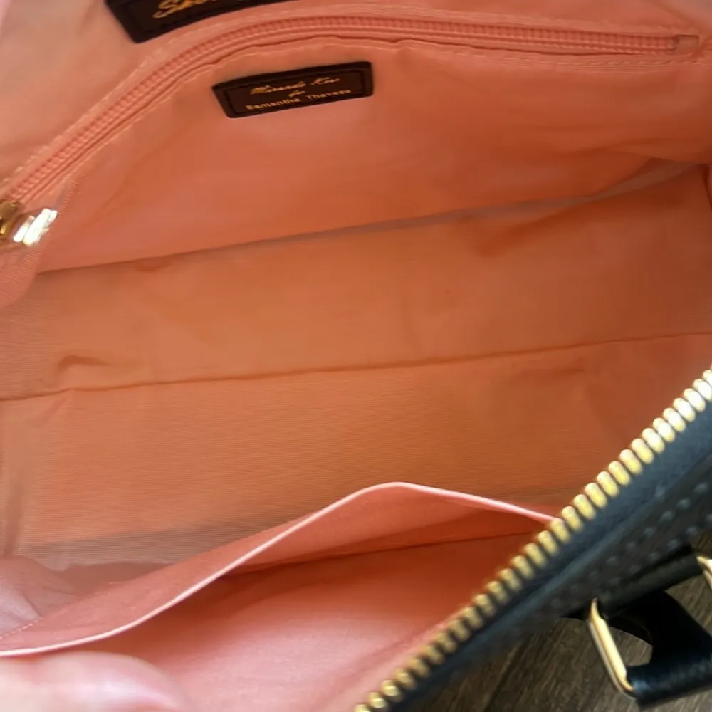 Samantha Thavasa Black Bag - Image 7