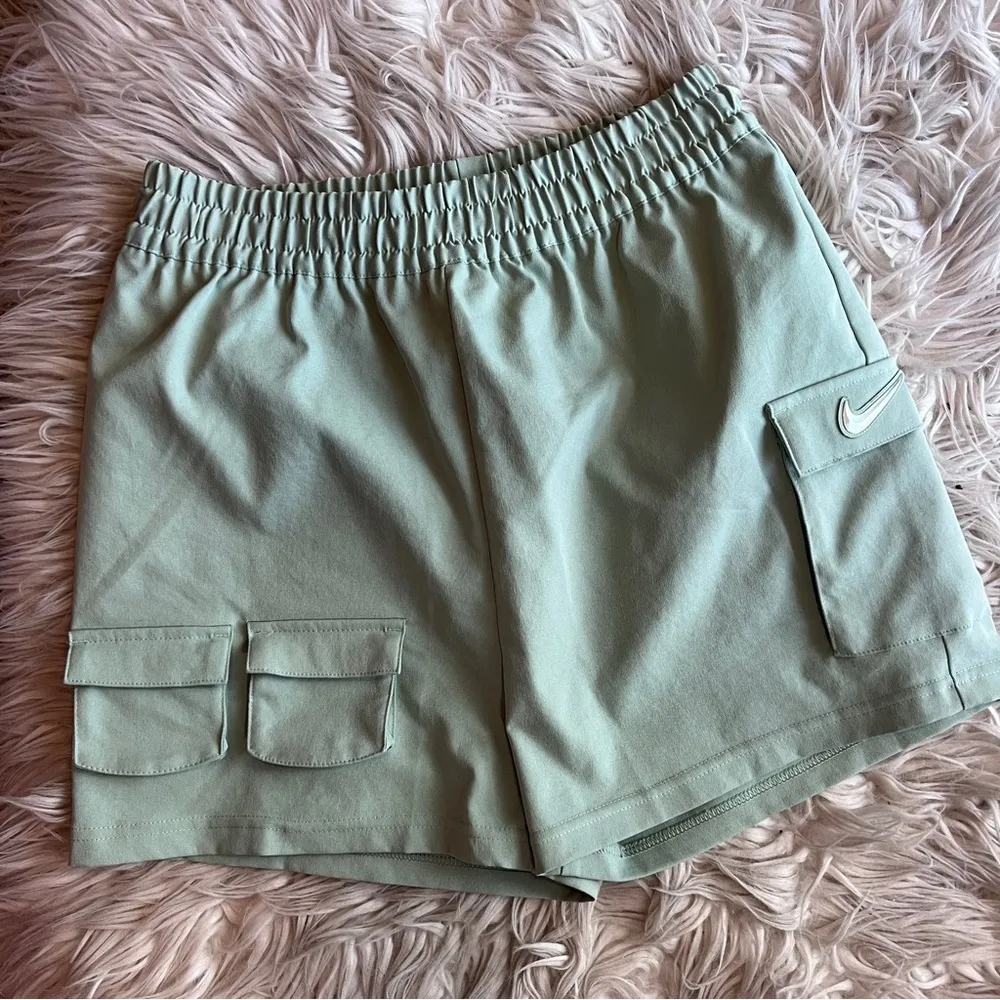 Nike Sage Green Utility Cargo Shorts - Image 10