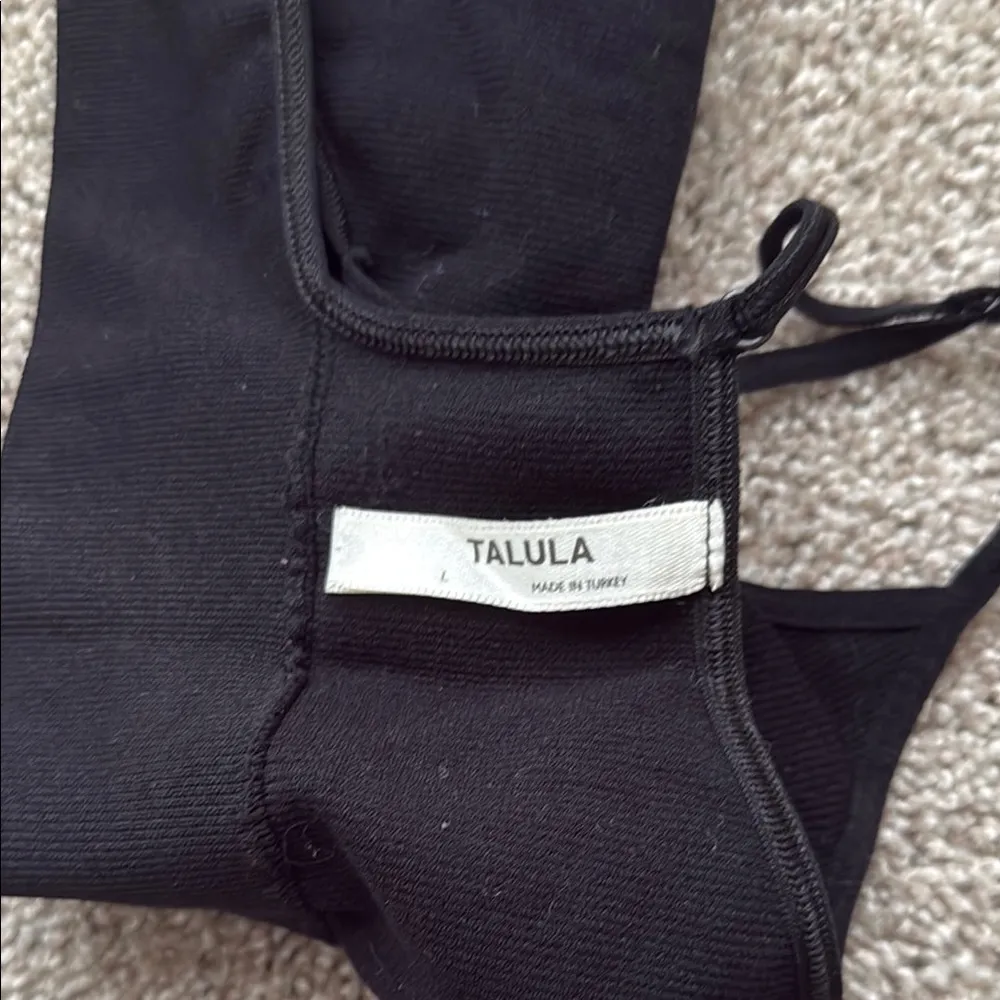 Aritzia Black Bralette - Image 2