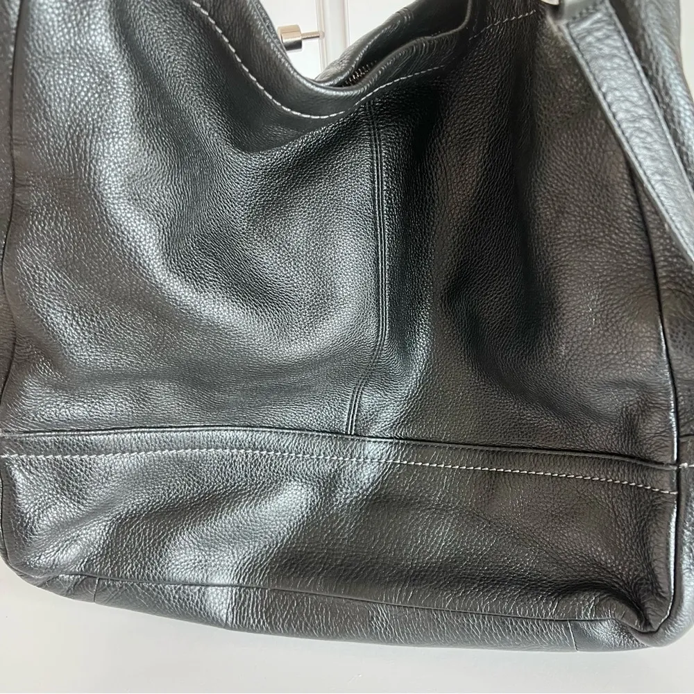 Coach Park Large Black Pebbled Hobo Bag - Image 5