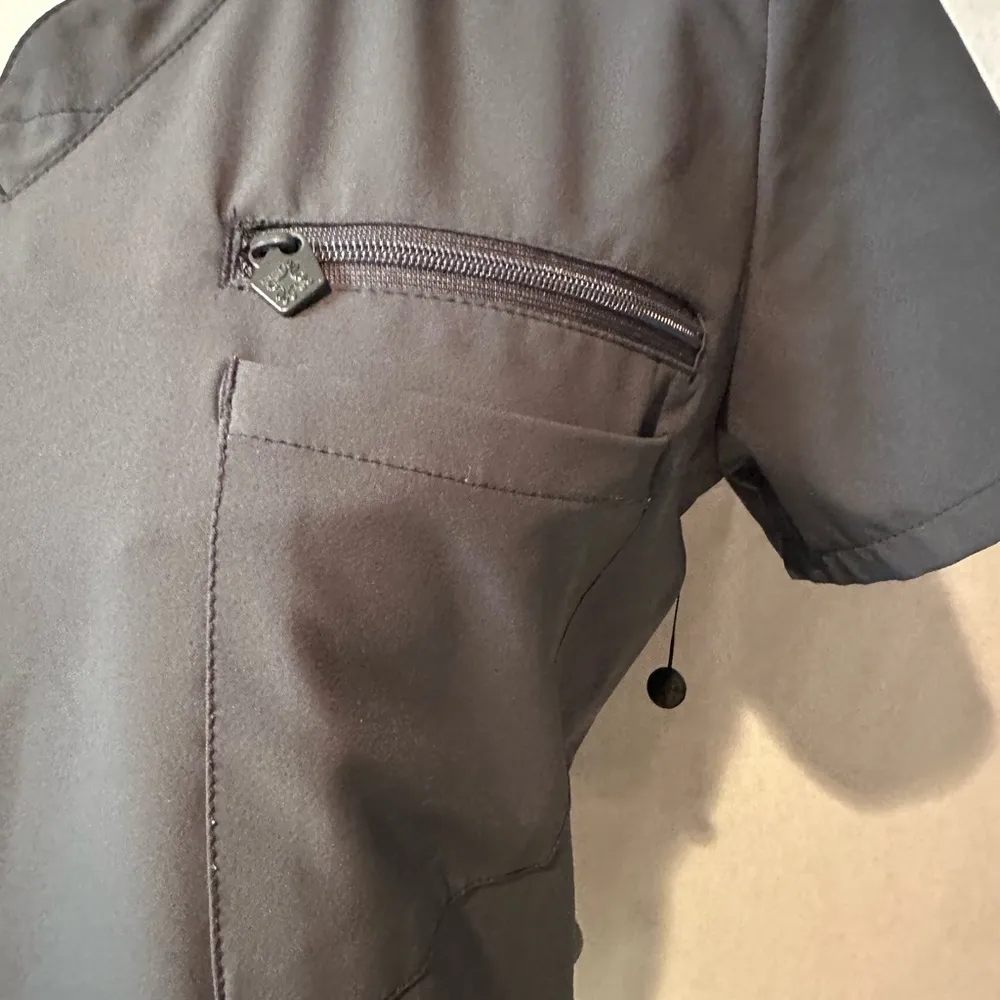 Med Couture Gray and Black Scrub Tops Size XS - Image 9