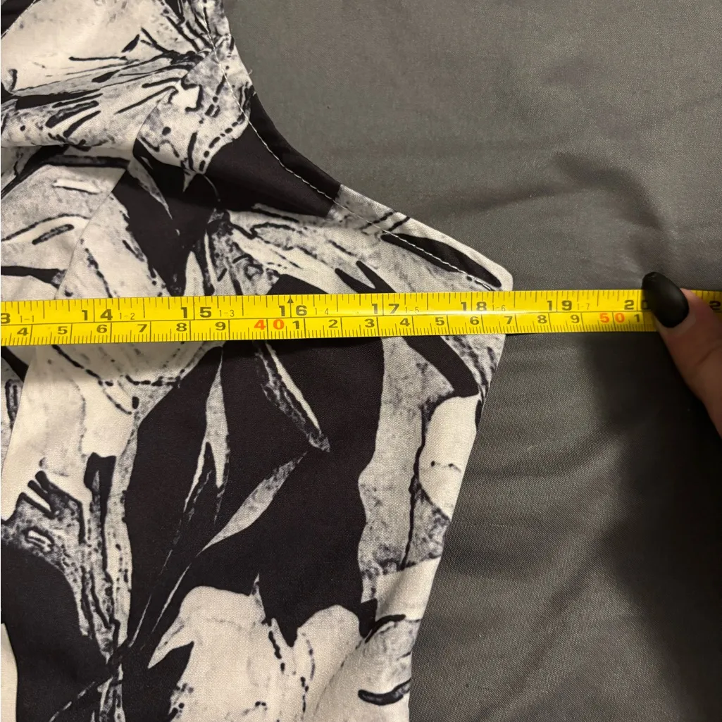 Sheilay Elegant Strapless Black and White Cross - Image 4