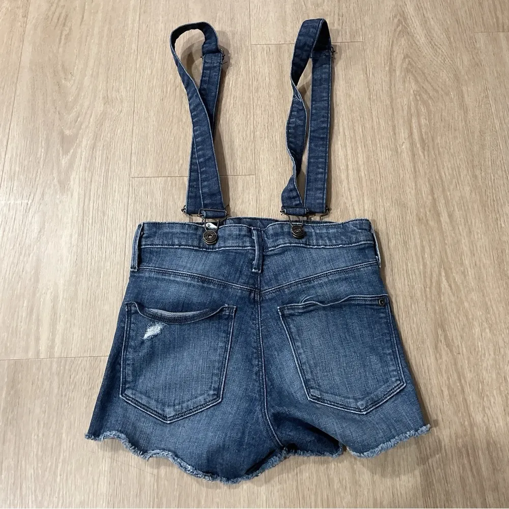 Guess denim shorts with detachable adjustable straps - Image 5