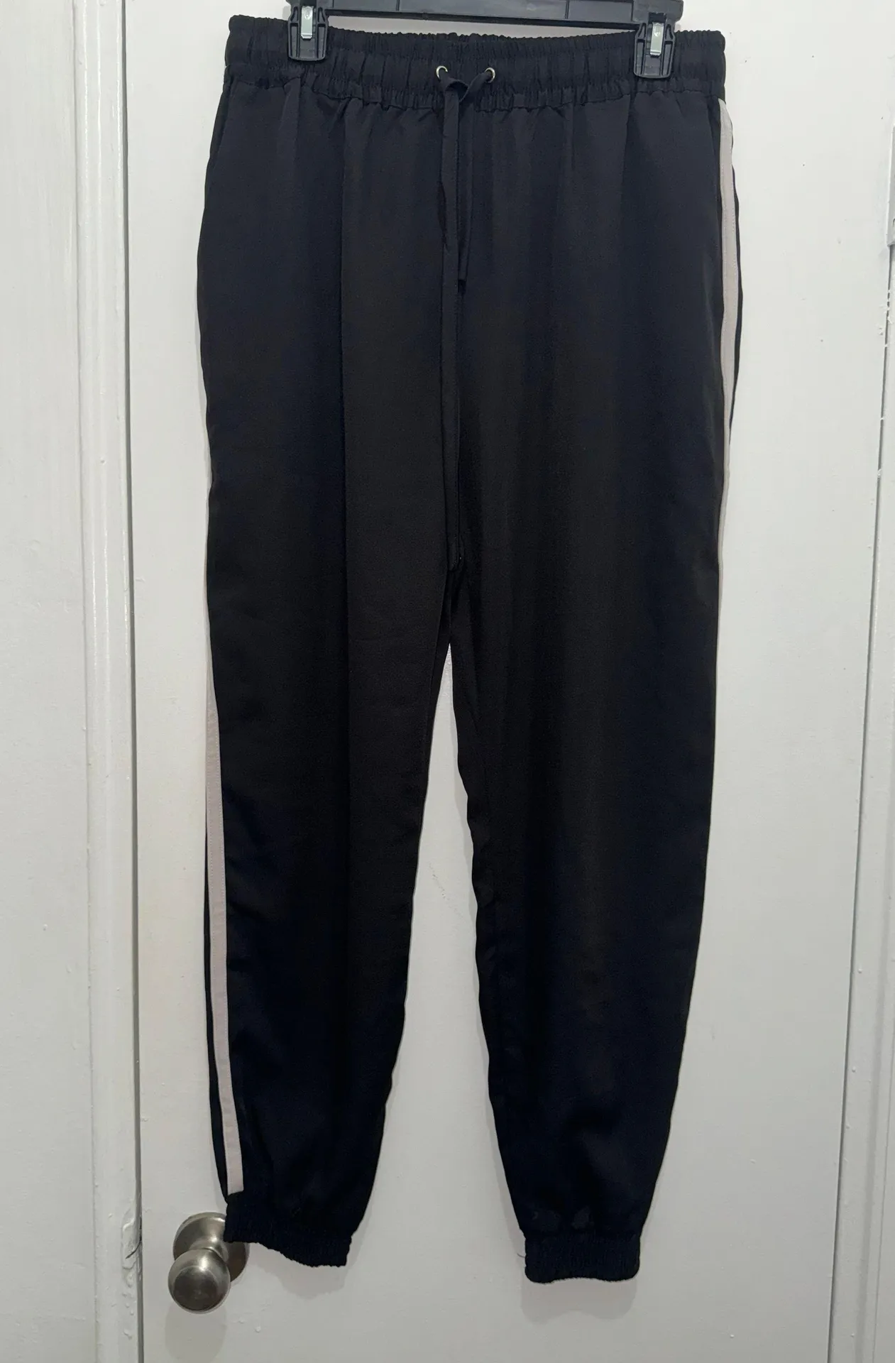 Jogger, Black with white side strip size L - Image 3
