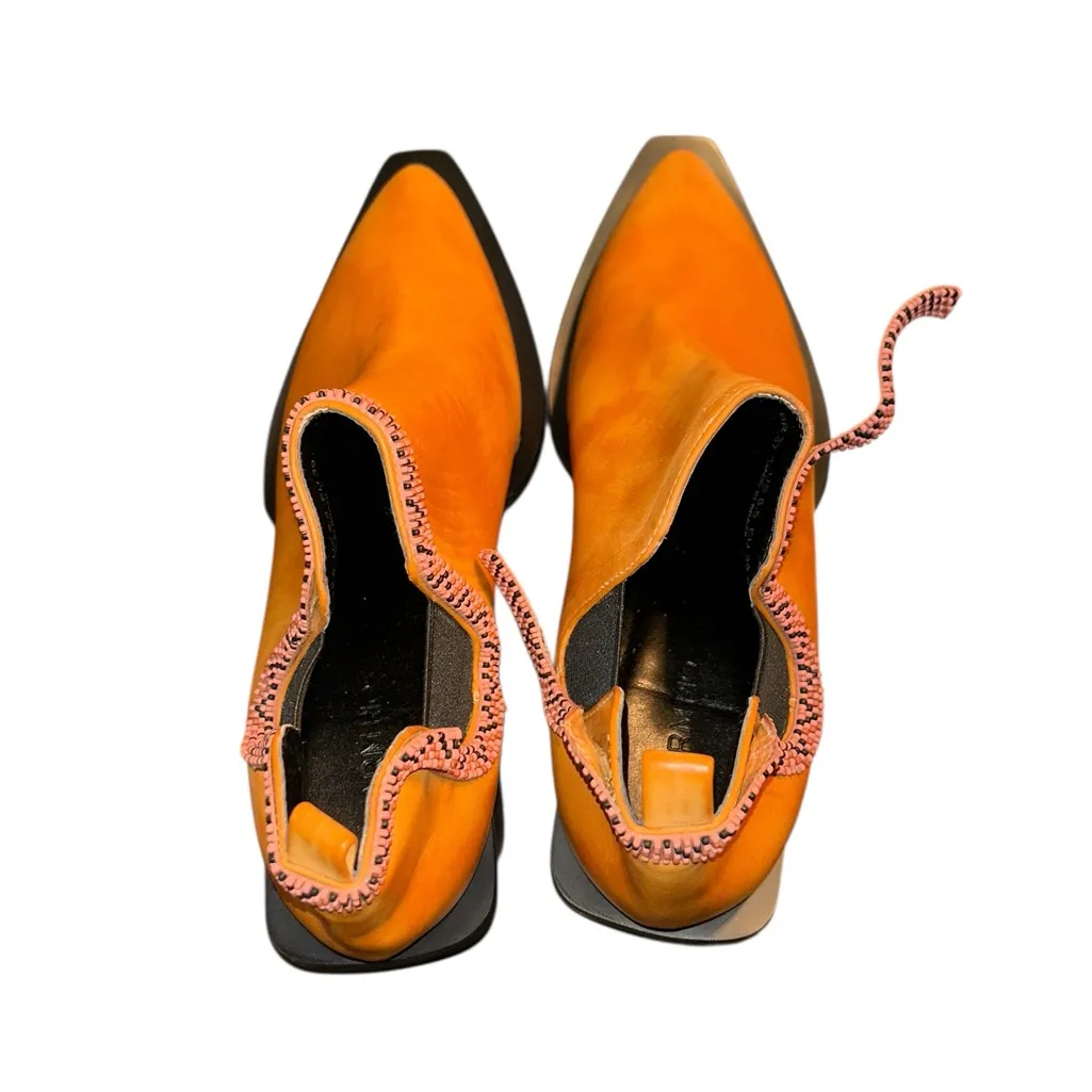 Farm Rio Caramel Tan Cut Out Slip on Ankle Boots(Size 8.5) - Image 9