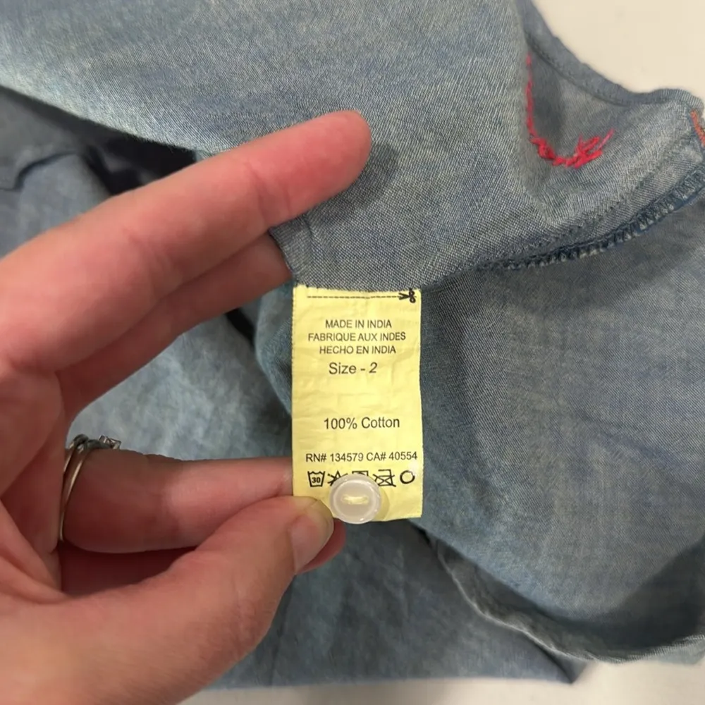 Sundry Casual Button Down Shirt Short Sleeve Size 2 (Medium) EUC - Image 10