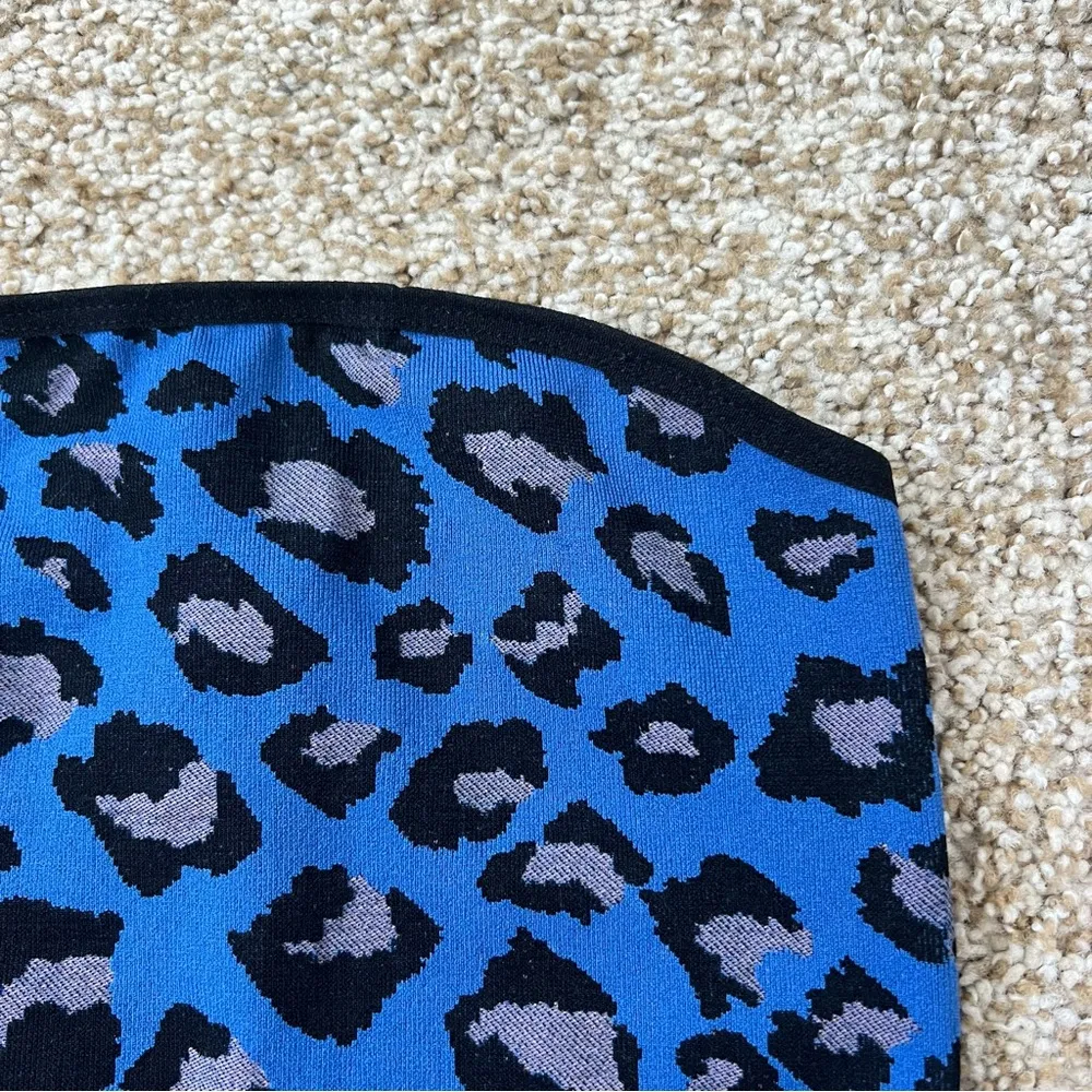 Free People Movement Free Throw One Shoulder Crop Top Spotted Leopard Blue XS/S - Image 5