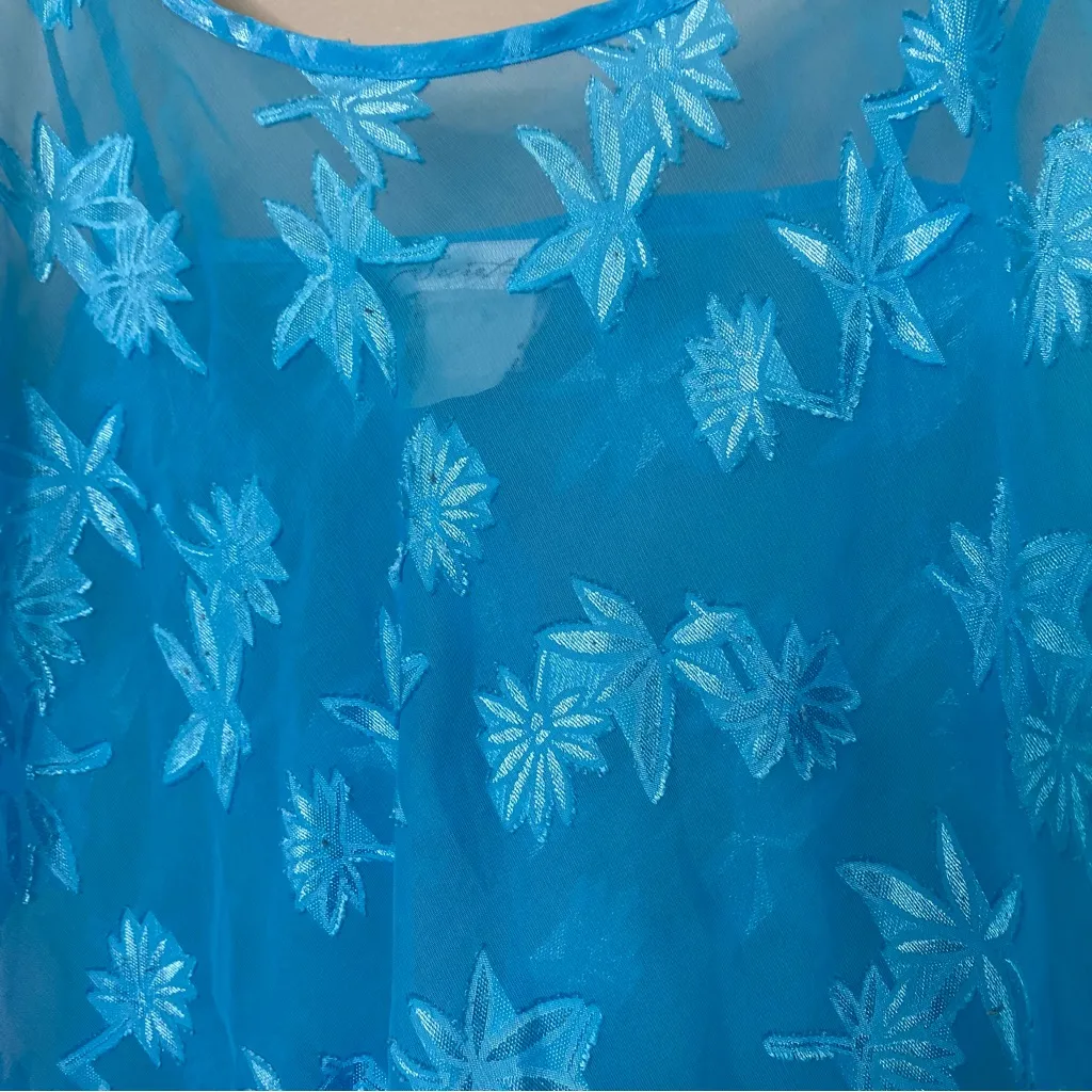 Free with Bundle only Womens Secret Treasures Blue Sheer Nightie Pj Gown large - Image 5