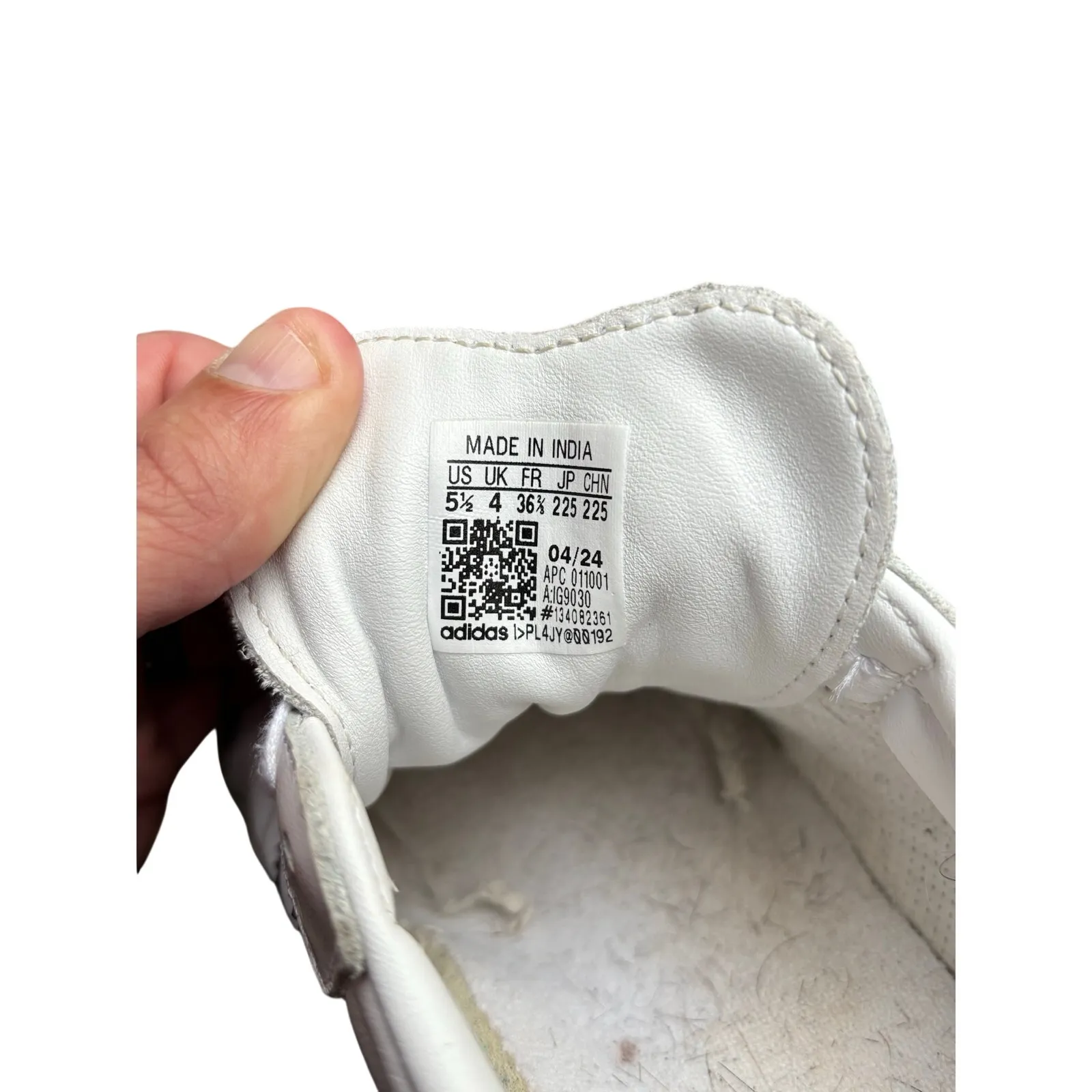 Adidas Samba OG sneaker, size 5.5 - Image 9