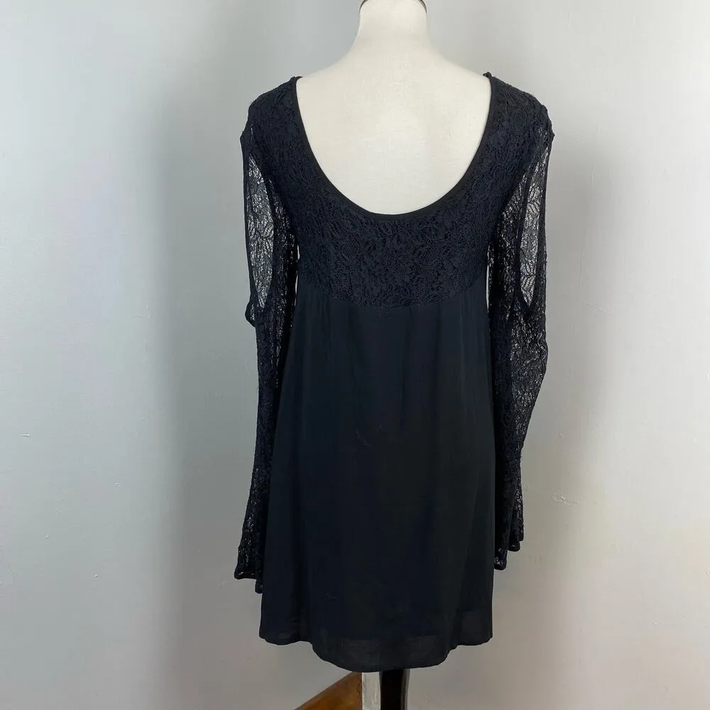 Minkpink Solid Black Lace Long Sleeve Cold Shoulder Mini Dress Medium NEW - Image 5