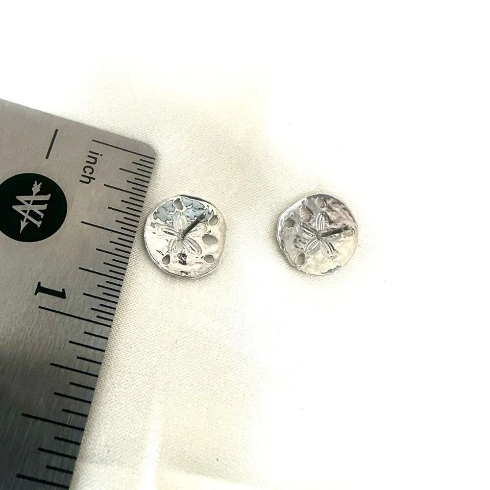 Trifari silver tone sandollar starfish post earrings - Image 5