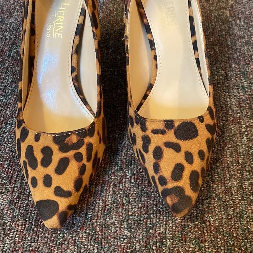 Catherine malandrino heels 7.5 - Image 2