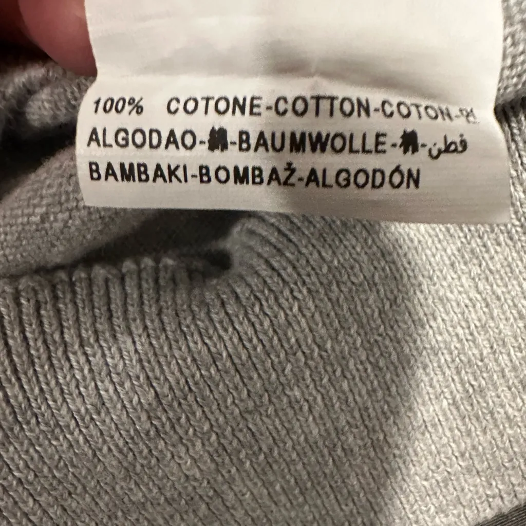 Vintage Women’s Sz: M United Colors Of Benetton Gray Pullover Cotton Sweater. - Image 6