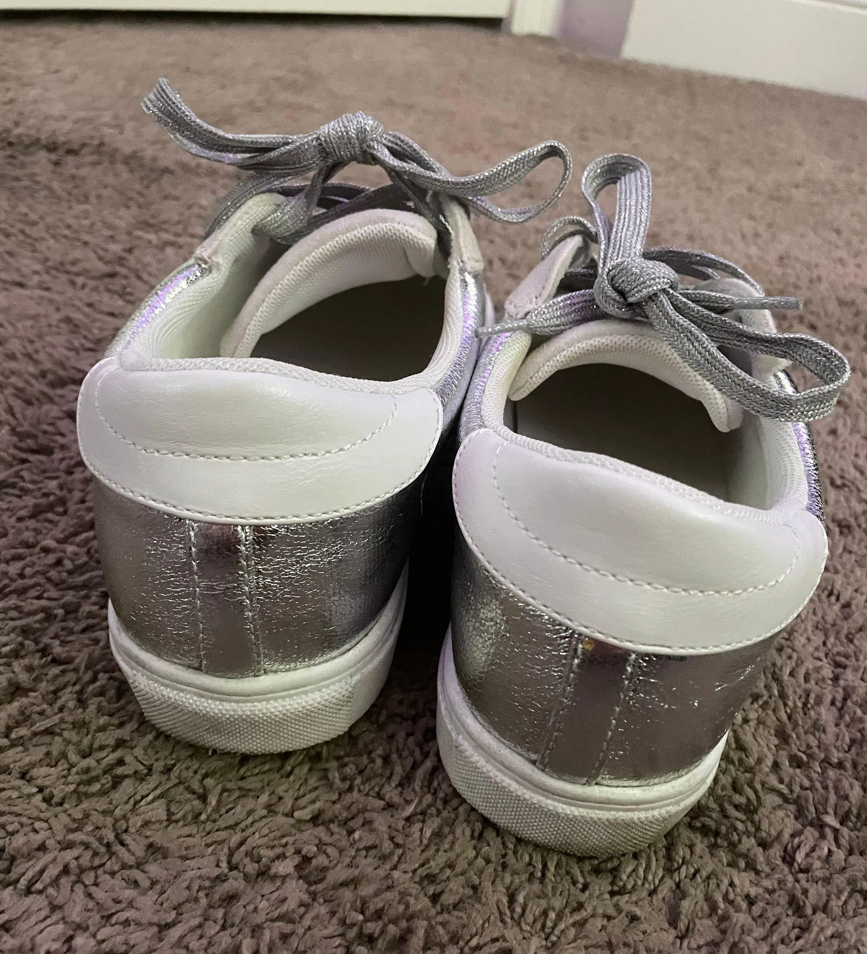 Silver Star boutique shoes Size 9 - Image 3