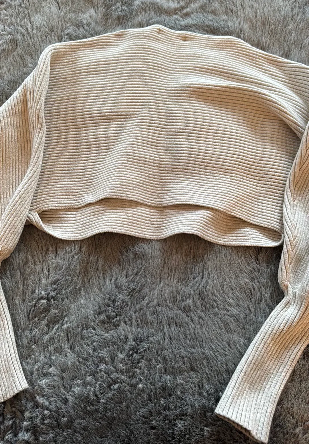 Beige Knit Shrug - Image 4