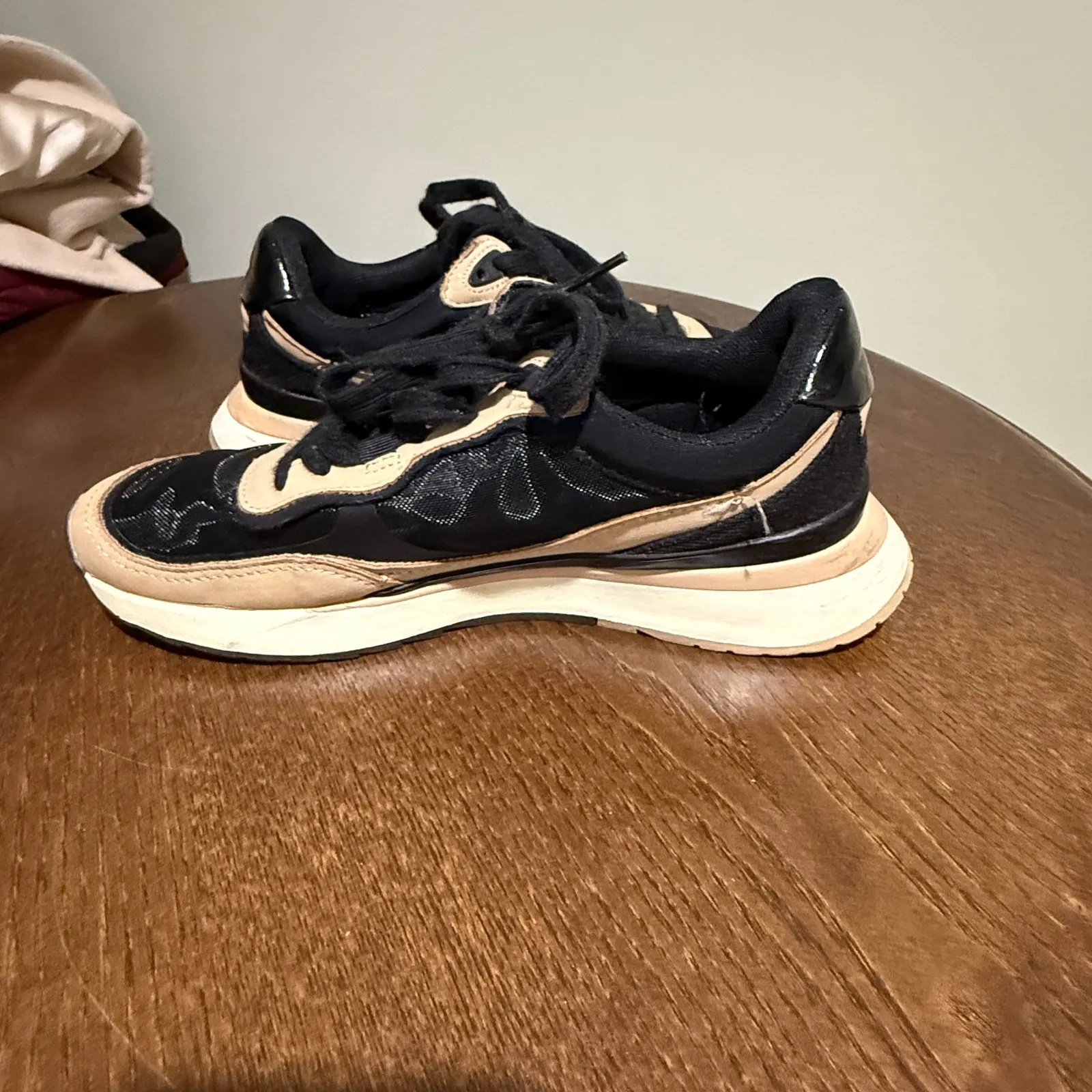 Zara Sneakers Fashion Athletic Running Casual Shoes Black Beige EU‎ 38 - Image 2