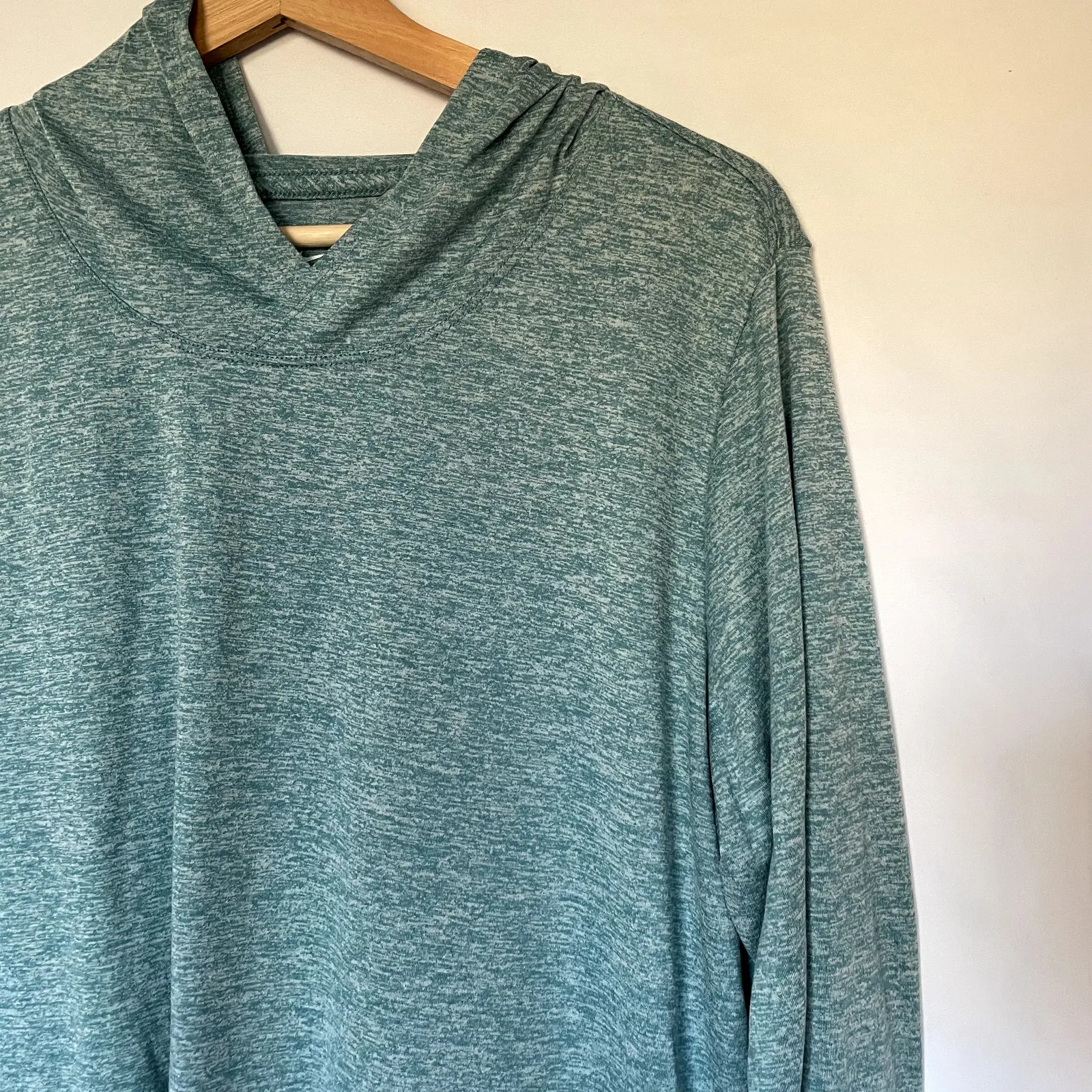 Nike dri-fit aqua green hooded sweatshirt lightweight women's size XXL athletic - Image 2