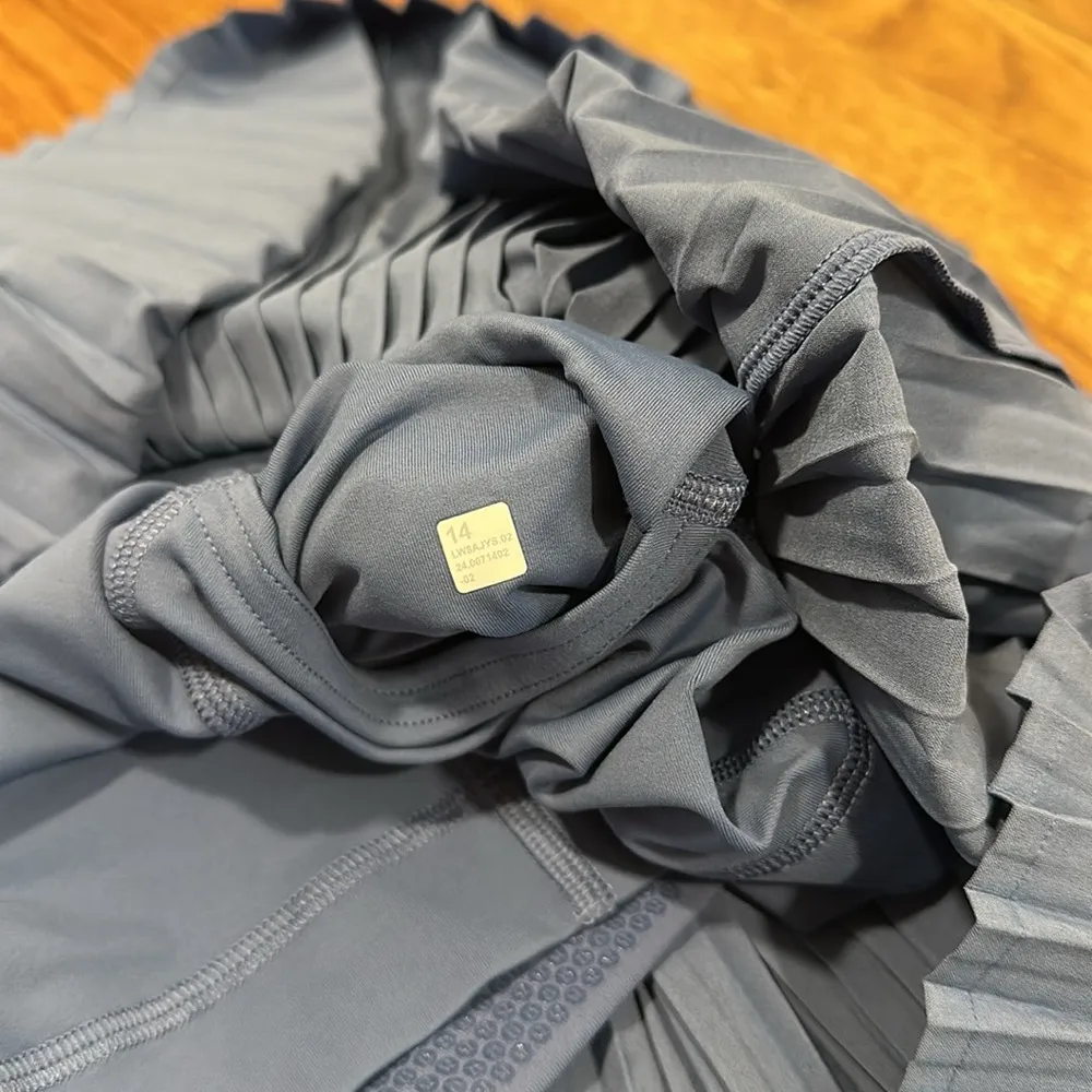 Lululemon Varsity High Rise Pleated Tennis Skirt oasis blue size 14 pickleball - Image 9