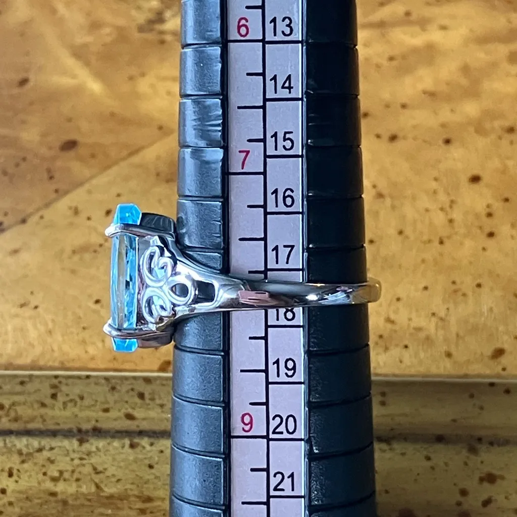 Sky Blue Topaz Marquise Ring Size 8 Silver - Image 9